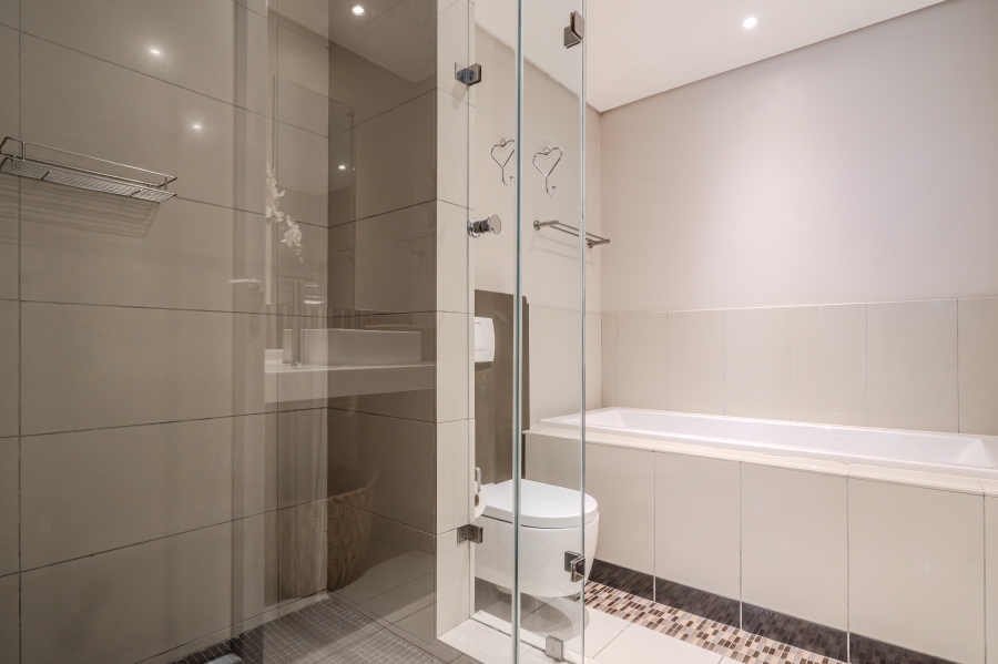 2 Bedroom Property for Sale in Claremont Upper Western Cape